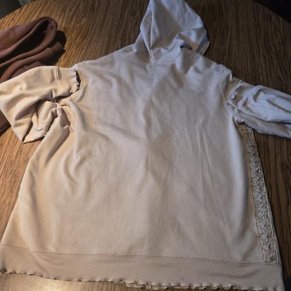 Big Flirt Floral Women's Hoodie - Cream - Picture 5 of 6